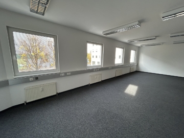 Attraktive Büro/Praxis in Wels – gepflegt & mit Aufzug!, 4600 Wels, Büro / Praxis