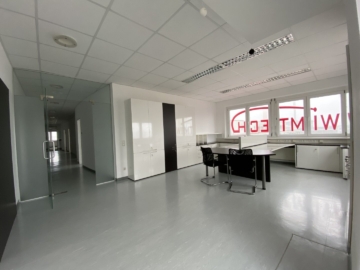 GTZ- Repräsentatives Büro mit Weitblick – Anmietung von ganzem Stockwerk möglich, 4600 Wels, Büro / Praxis